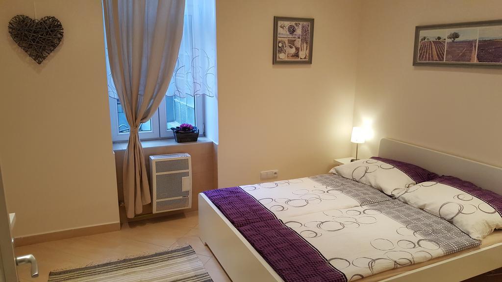 Apartment Hugo *